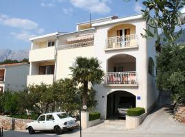 Apartment Podgora 518d，位于伯德古拉的酒店