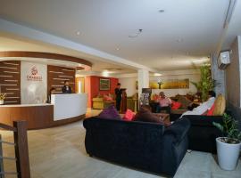 Emarald Hotel Calicut，位于科泽科德科泽科德国际机场 - CCJ附近的酒店