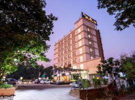 The Monarch at MIDC Rabale, Navi Mumbai，位于纳威孟买的酒店