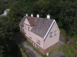 Fjordshelter vintage townhouse