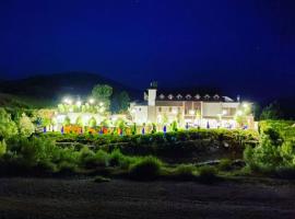 JETON RESORT，位于Shupenzë的酒店