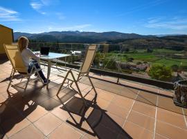 La Portilla de Gredos. Casa rural，位于霍约斯德尔埃斯皮诺的家庭/亲子酒店