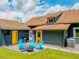 Old Lytle Cove Rd - Lower Unit