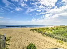 Walk to Public Beach Access Norfolk Family Home