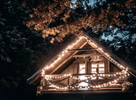 Rent a Forest, Cabin Hidden in the Fruška gora，位于Velika Remeta的木屋