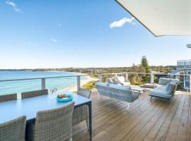 The Sands Mollymook Luxury Beach House，位于莫里莫科的酒店