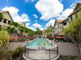 Lantana Lakes - Resort Style Living