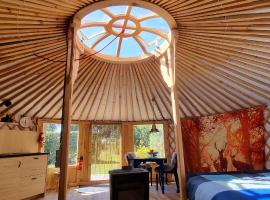 Yurt，位于Liempde的豪华帐篷