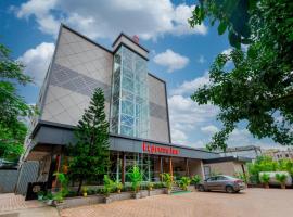 Freesia By Express Inn，位于Pālghar的酒店