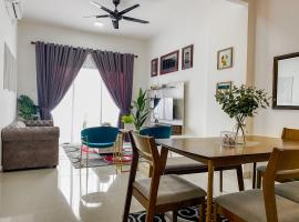 Tamu Place 3-Bedroom Serviced Apartment with Pool，位于瓜拉丁加奴水晶清真寺附近的酒店