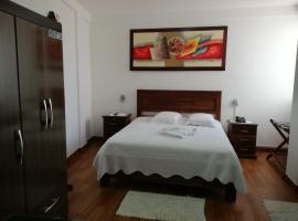 Buen Retiro Apart Hotel，位于圣克鲁斯的酒店