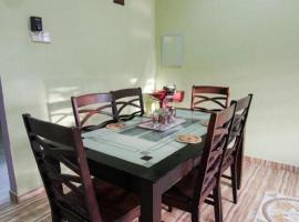 Peace holiday homestay，位于柴尔的酒店