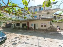 Apartments by the sea Podaca, Makarska - 4734