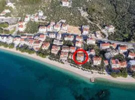 Apartments by the sea Tucepi, Makarska - 2694