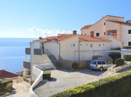 Apartments by the sea Stanici, Omis - 2764，位于泰斯的酒店