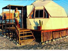 DOMO CAMPING，位于巴伊亚英格莱萨的露营地