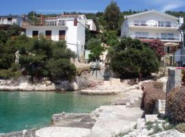 Apartments by the sea Cove Jagodna - Brusje, Hvar - 4619，位于Brusje的酒店