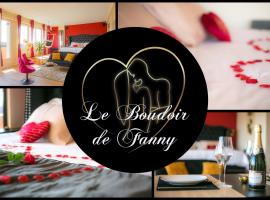 Le Boudoir de Fanny - Sauna/Balnéo/ciné/Hamacs，位于勒阿弗尔的带按摩浴缸的酒店