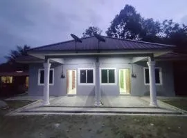 Mak Andak's Homestay