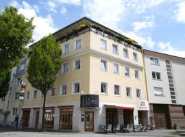 Hotel zur Mühle，位于帕德博恩威斯特伐利亚-卡默斯比勒剧院附近的酒店
