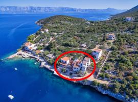 Apartments by the sea Cove Pokrivenik, Hvar - 5231，位于格迪恩赫的酒店