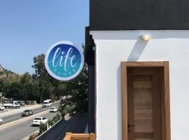 LİFE HOMES