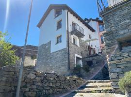 Casa Mille Sassi，位于Lionza的乡村别墅