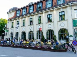 维多利亚酒店，位于派尔努的酒店