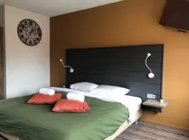 Hotel The Happy Traveler