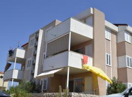 Apartments by the sea Kustici, Pag - 6408，位于祖波维奇的酒店