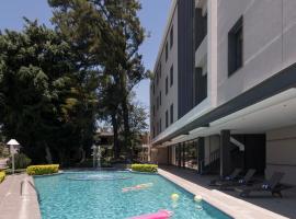 Hotel Ronda Minerva，位于瓜达拉哈拉的酒店