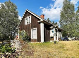 5 person holiday home in LINNERYD KRONOBERGS L N，位于Linneryd的酒店