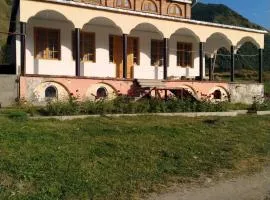 Nairi Guest House