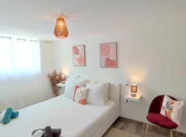 Appartement 100m2, indépendant dans notre maison，位于Garennes-sur-Eure帕克南提里高尔夫球场附近的酒店