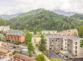 Condo 103 at Gatlingburg Downtown