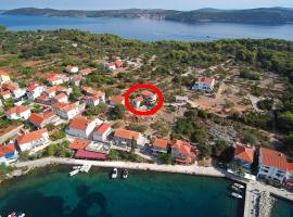 Apartments with a parking space Bozava, Dugi otok - 8124，位于博扎瓦的酒店