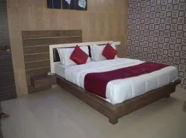 The Sky Comfort - Hotel The Heaven, Dwarka