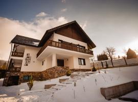 Agropensiunea turistică La Rusu，位于Rodna的酒店