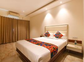 FabHotel High Rise - Marathalli，位于班加罗尔的酒店