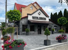 Hotel i Restauracja „KRISTAL”，位于布拉涅沃的酒店