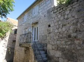 Apartments by the sea Vis - 8932