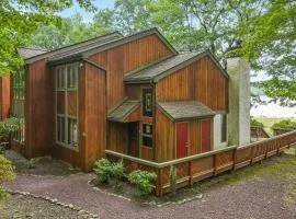 Big Boulder Lake Townhome