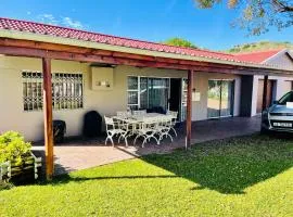 Sedgefield Lagoon Hideout - Kingfisher Drive