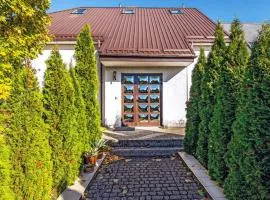 8 Bedroom Beautiful Home In Miastko