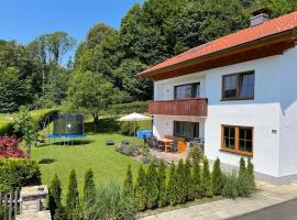 Ferienhaus-Naehe-Kochel-am-See，位于Großweil的酒店