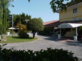 拉布莱斯卡酒店，位于鲁巴诺的酒店