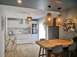 Petit Paradis Cosy T1 Bis 40m2 Indépendent Studio en Maison avec Jardin & Parking Gratuit