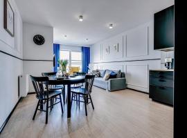 Apartament Piękny widok, 15min od Rynku, Netflix, garaż FREE，位于弗罗茨瓦夫木兰公园购物中心附近的酒店