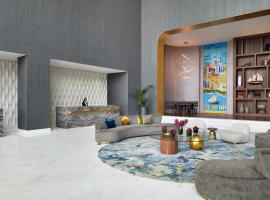 Movenpick Jumeirah Village Triangle，位于迪拜阿勒马克图姆国际机场附近的酒店