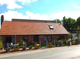 "Alte Schmiede"，位于诺登哈姆的酒店